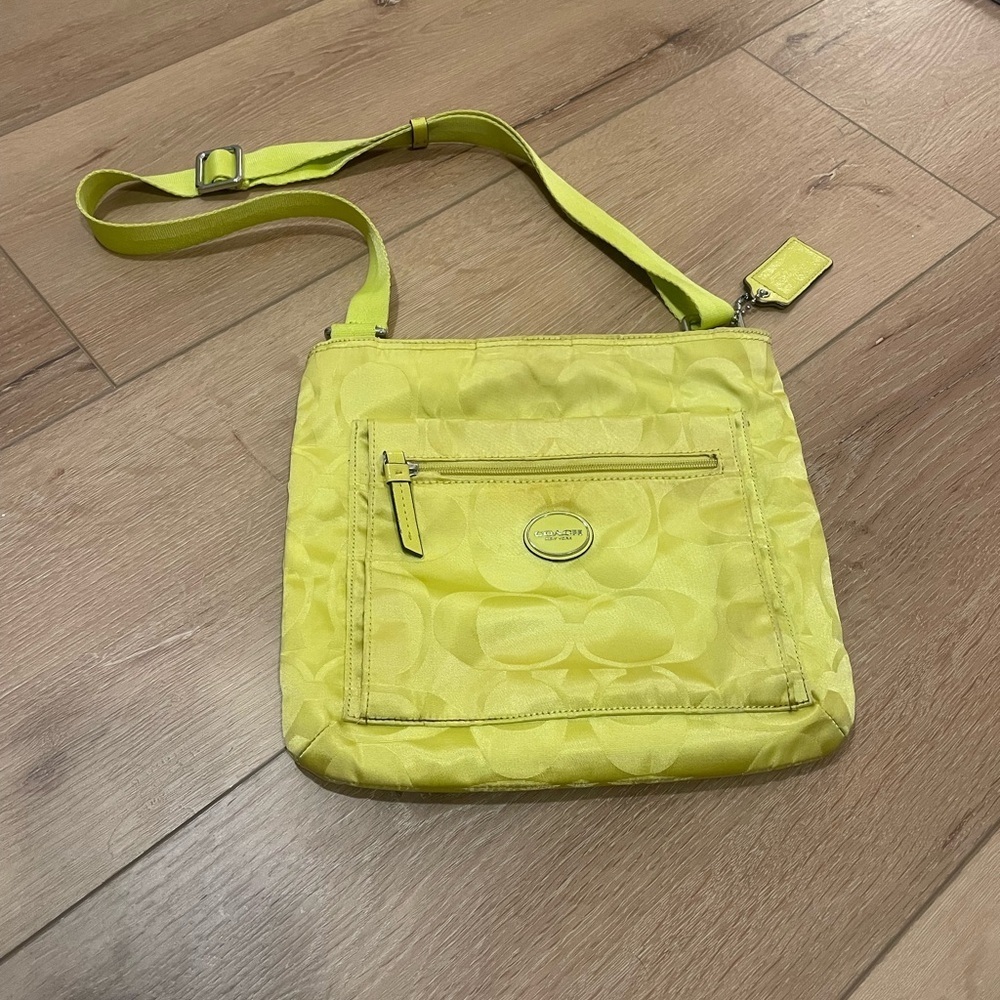 COACH Signature Getaway Nylon File Cross-body Bag F77408 Citrine Yellow